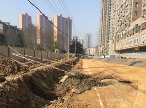 云梦城区沿新316国道西侧高铁站